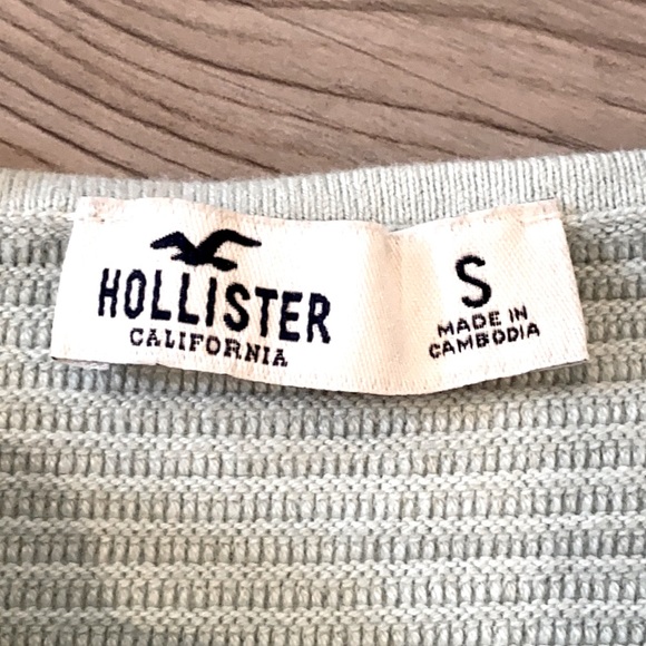 Hollister Mint Green Crop Top - Picture 3 of 3